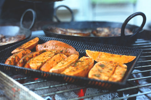 barbecue grill tray and skillet detail